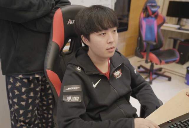 制造麻烦 制造麻烦