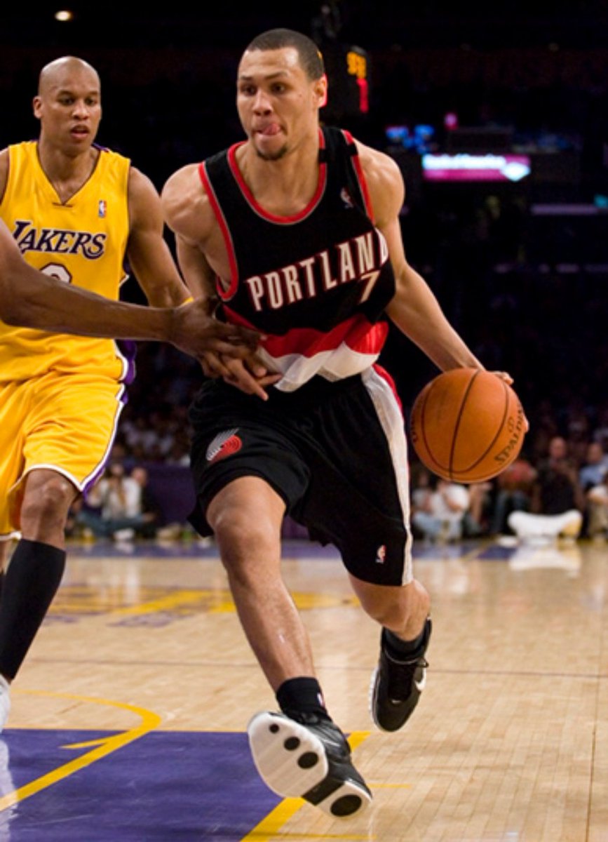 家队出战的 家队出战的