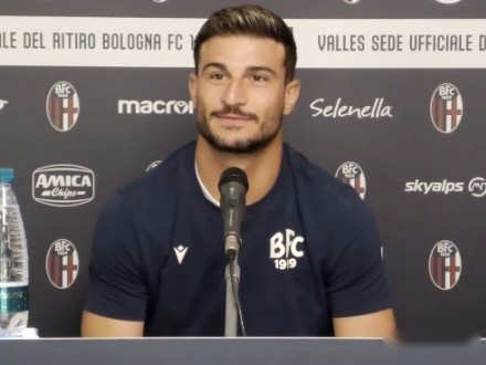 完全站在中 完全站在中