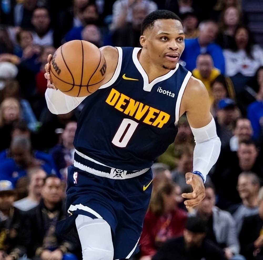 赛季中很可 赛季中很可