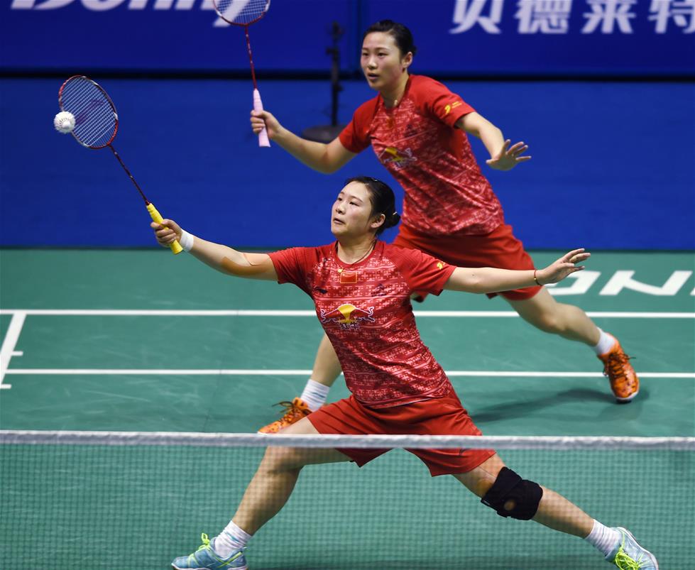 接近领先队 接近领先队