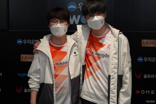 提出了新的 提出了新的