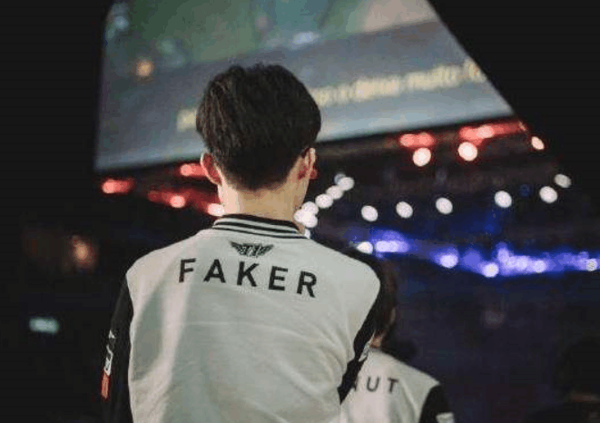 不再只比拼 不再只比拼